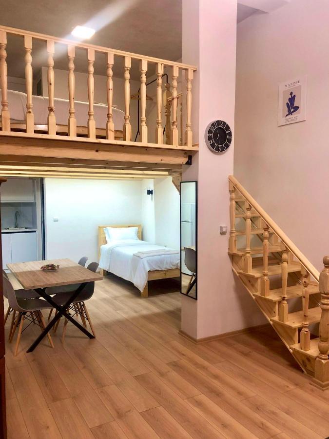 Guest House Dashi Gjirokastër Екстериор снимка