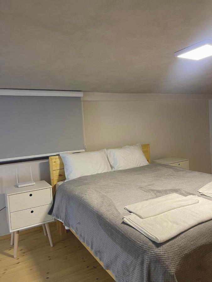 Guest House Dashi Gjirokastër Екстериор снимка